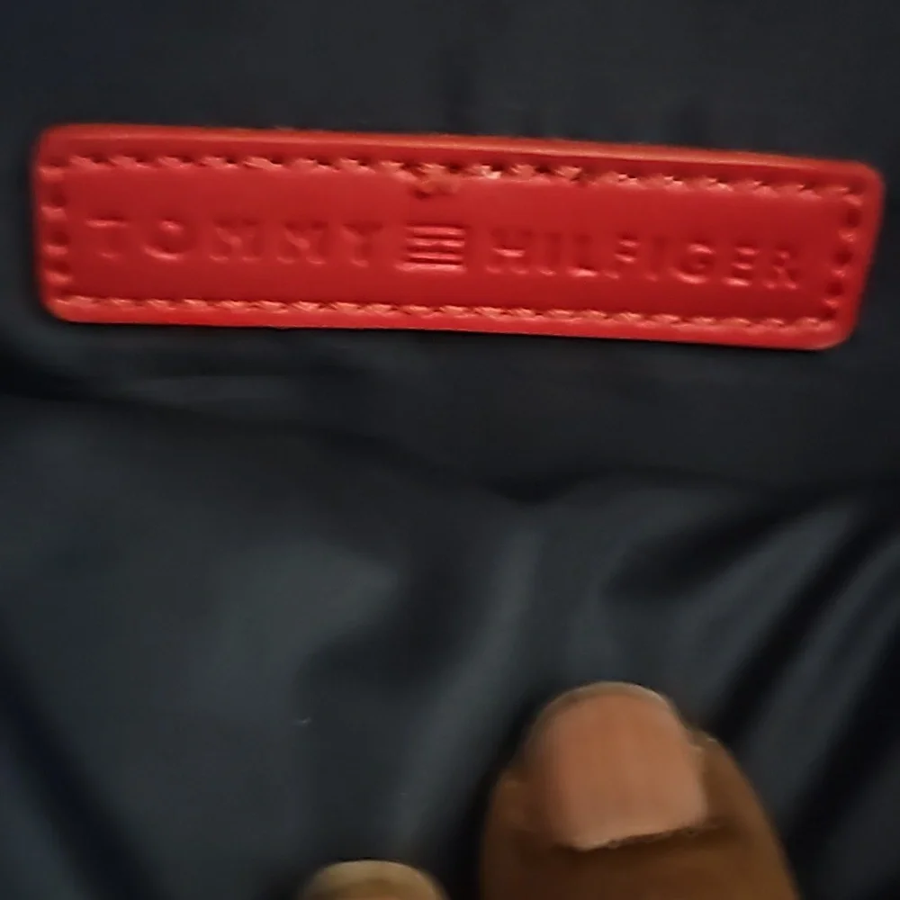 Back pack - Picture 2 of 4